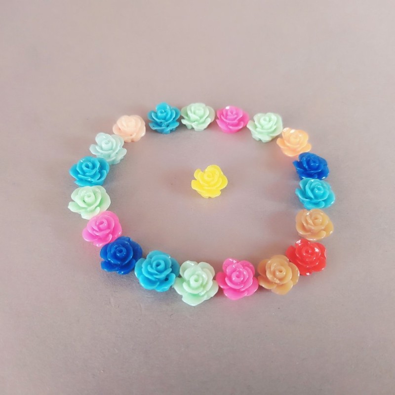 Rose-shaped beads assortment set, through-hole 10mm, pack of 20